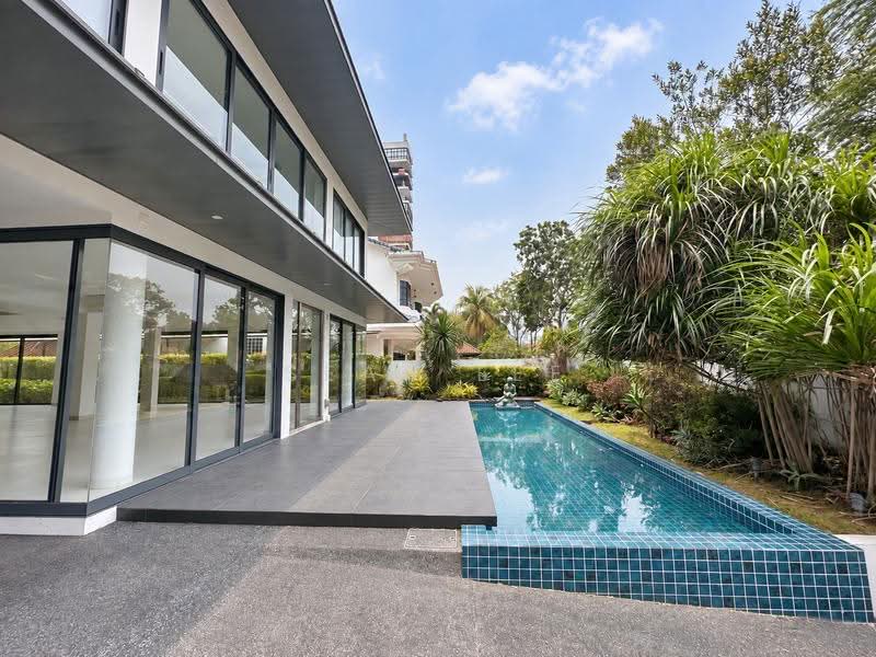 Margoliouth road, Tanglin / Holland / Bukit Timah, 5 Bedrooms, 6,700 sqft, Detached House For Rent, by Sean Lee, 500277365 - Exterior - PropertyGuru.com.sg