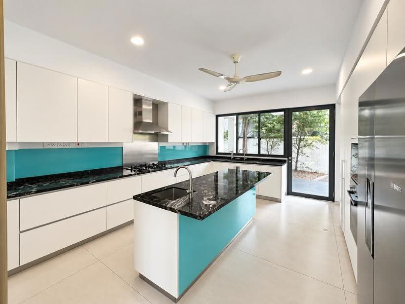 Margoliouth road, Tanglin / Holland / Bukit Timah, 5 Bedrooms, 6,700 sqft, Detached House For Rent, by Sean Lee, 500277365 - Kitchen - PropertyGuru.com.sg