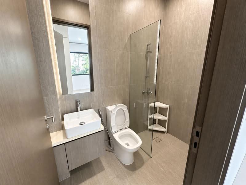 Margoliouth road, Tanglin / Holland / Bukit Timah, 5 Bedrooms, 6,700 sqft, Detached House For Rent, by Sean Lee, 500277365 - Bathroom - PropertyGuru.com.sg