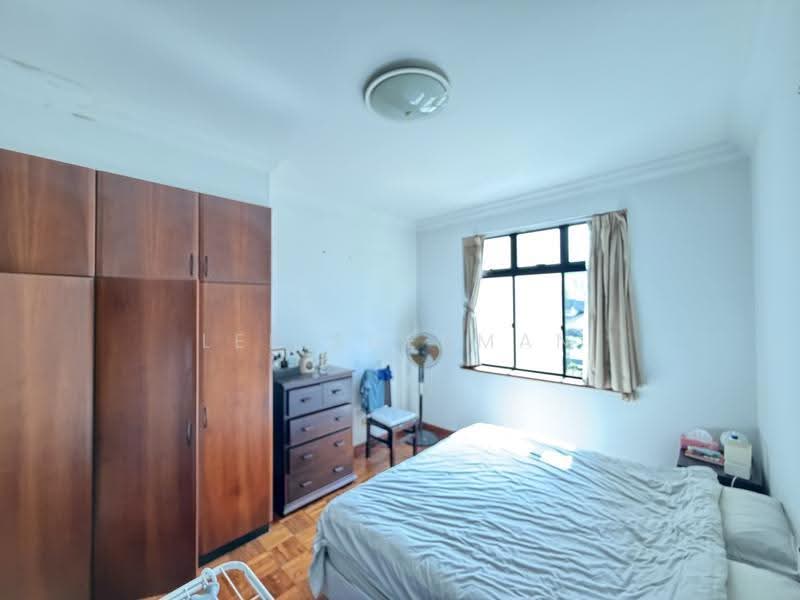 Spring Grove, 53 Grange Road, Tanglin / Holland / Bukit Timah, 2 Bedrooms, 1,012 sqft, Condominium For Sale, by Lee Sherman, 500277367 - Bedroom - PropertyGuru.com.sg