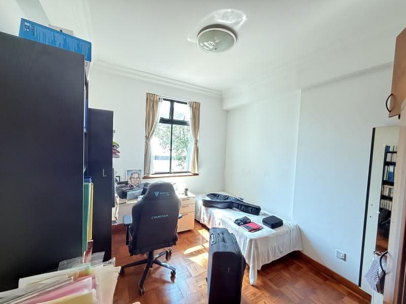 Spring Grove, 53 Grange Road, Tanglin / Holland / Bukit Timah, 2 Bedrooms, 1,012 sqft, Condominium For Sale, by Lee Sherman, 500277367 - Bedroom - PropertyGuru.com.sg