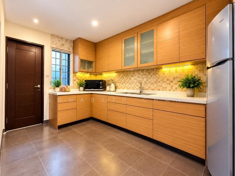 Villa Verde, Verde Grove, Dairy Farm / Bukit Panjang / Choa Chu Kang, 5 Bedrooms, 2,600 sqft, Terraced House For Sale, by Annabeth Chan, 500277369 - Kitchen - PropertyGuru.com.sg