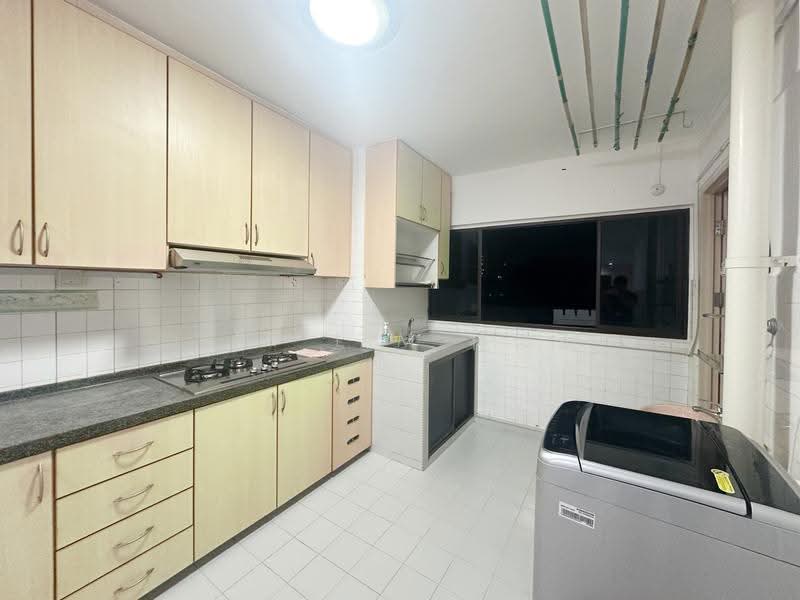 15 Teck Whye Lane, 15 Teck Whye Lane, Dairy Farm / Bukit Panjang / Choa Chu Kang, 2 Bedrooms, 740 sqft, HDB Flat For Rent, by Jay Lim 林俊哲, 500277392 - Kitchen - PropertyGuru.com.sg