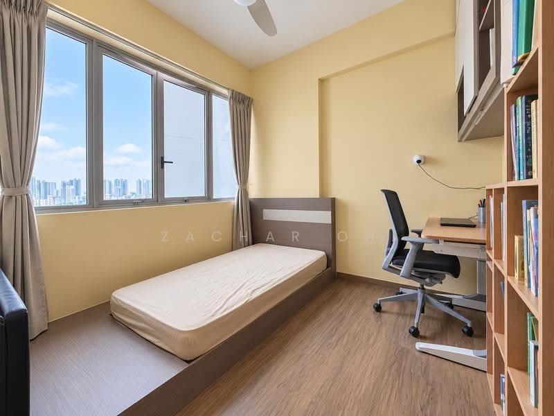 Bishan Loft, 31 Bishan Street 11, Ang Mo Kio / Bishan / Thomson, 3 Bedrooms, 1,378 sqft, Condominium For Sale, by Zachar Oh, 500277396 - Bedroom - PropertyGuru.com.sg