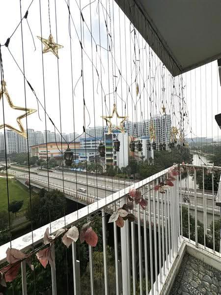 668A Edgefield Plains, 668A Edgefield Plains, Hougang / Punggol / Sengkang, 3 Bedrooms, 1,216 sqft, HDB Flat For Sale, by Alan Lim, 500277403 - Balcony - PropertyGuru.com.sg