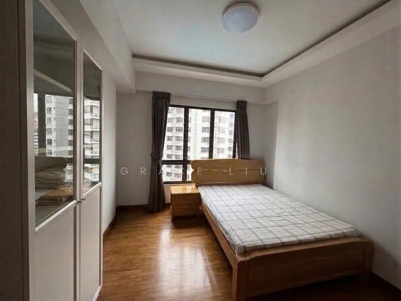 The Mayfair, 1 Jurong East Street 32, Boon Lay / Jurong / Tuas, 3 Bedrooms, 1,227 sqft, Condominium For Rent, by Grace Liu, 500277413 - Bedroom - PropertyGuru.com.sg