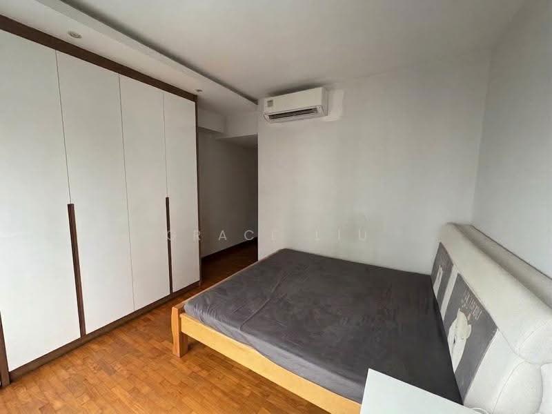 The Mayfair, 1 Jurong East Street 32, Boon Lay / Jurong / Tuas, 3 Bedrooms, 1,227 sqft, Condominium For Rent, by Grace Liu, 500277413 - Bedroom - PropertyGuru.com.sg