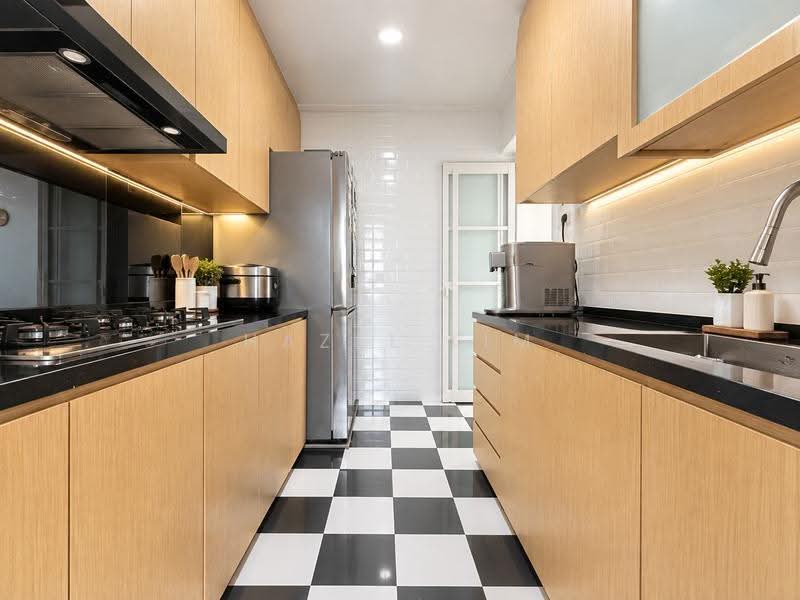 450A Sengkang West Way, 450A Sengkang West Way, Seletar / Yio Chu Kang, 3 Bedrooms, 990 sqft, HDB Flat For Sale, by Hazel Lim, 500277429 - Kitchen - PropertyGuru.com.sg