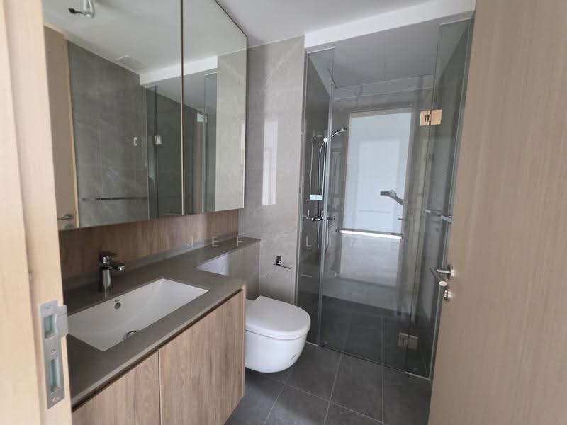 Pinetree Hill, 30 Pine Grove, Clementi Park / Upper Bukit Timah, 2 Bedrooms, 797 sqft, Condominium For Rent, by Jeff Lim, 500277434 - Bathroom - PropertyGuru.com.sg