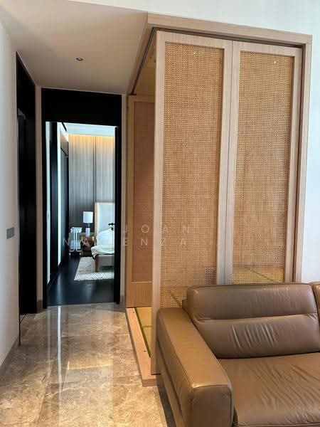 Martin Modern, 10 Martin Place, Orchard / River Valley, 2 Bedrooms, 872 sqft, Apartment For Sale, by Joan Navenza Wiguna, 500277446 - Corridor - PropertyGuru.com.sg