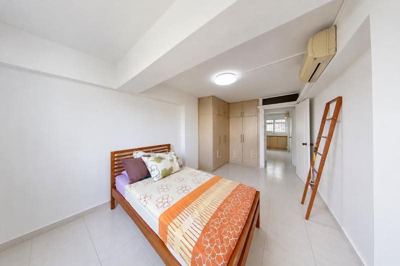 23B Queen's Close, 23B Queen's Close, Alexandra / Commonwealth, 3 Bedrooms, 1,119 sqft, HDB Flat For Sale, by Alex Lee, 500277451 - Bedroom 3 - PropertyGuru.com.sg
