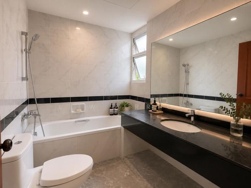 The Tropica, 51 Tampines Avenue 1, Pasir Ris / Tampines, 3 Bedrooms, 1,238 sqft, Condominium For Rent, by Liew Derrick, 500277452 - Bathroom - PropertyGuru.com.sg