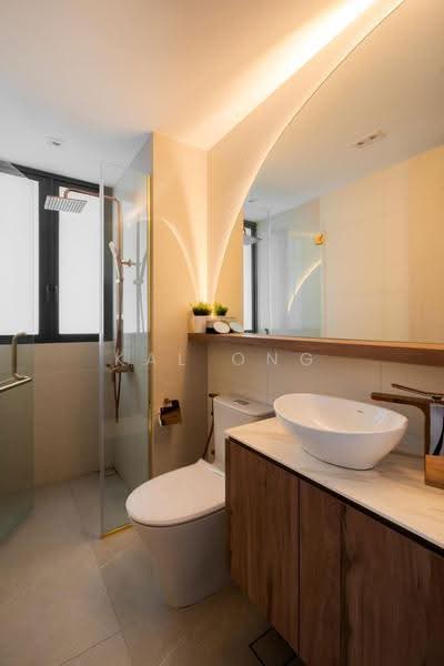 Hedges Park Condominium, 71 Flora Drive, Changi Airport / Changi Village, 2 Bedrooms, 764 sqft, Condominium For Sale, by Kal Ong, 500277453 - Bathroom - PropertyGuru.com.sg