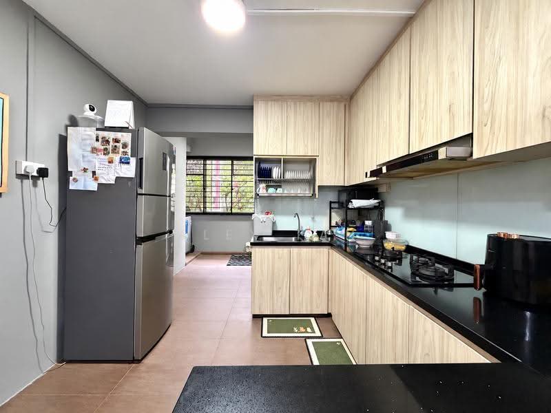 444 Hougang Avenue 8, 444 Hougang Avenue 8, Hougang / Punggol / Sengkang, 3 Bedrooms, 1,130 sqft, HDB Flat For Sale, by Alex Tan, 500277463 - Kitchen - PropertyGuru.com.sg