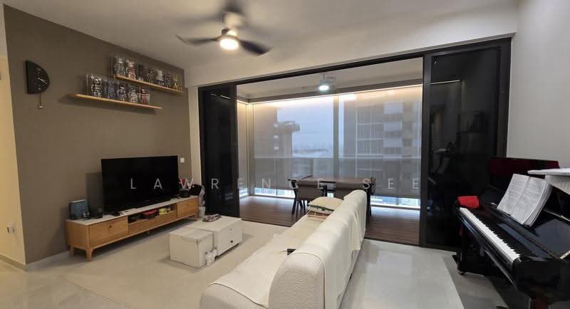 Penrose, 20 Sims Drive, Eunos / Geylang / Paya Lebar, 4 Bedrooms, 1,389 sqft, Condominium For Sale, by Lawrence See, 500277465 - Living Room - PropertyGuru.com.sg