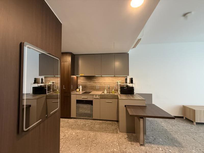 One Pearl Bank, 1 Pearl Bank, Alexandra / Commonwealth, 1 Bedroom, 570 sqft, Condominium For Sale, by Julia Bensily, 500277469 - Kitchen - PropertyGuru.com.sg