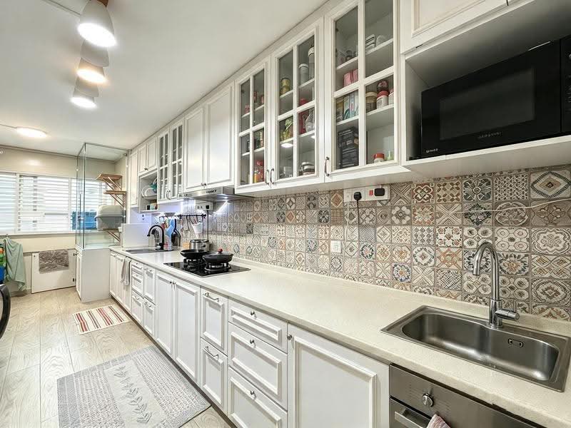 510 Bukit Batok Street 52, 510 Bukit Batok Street 52, Dairy Farm / Bukit Panjang / Choa Chu Kang, 3 Bedrooms, 1,313 sqft, HDB Flat For Sale, by Elson Wang, 500277473 - Kitchen - PropertyGuru.com.sg
