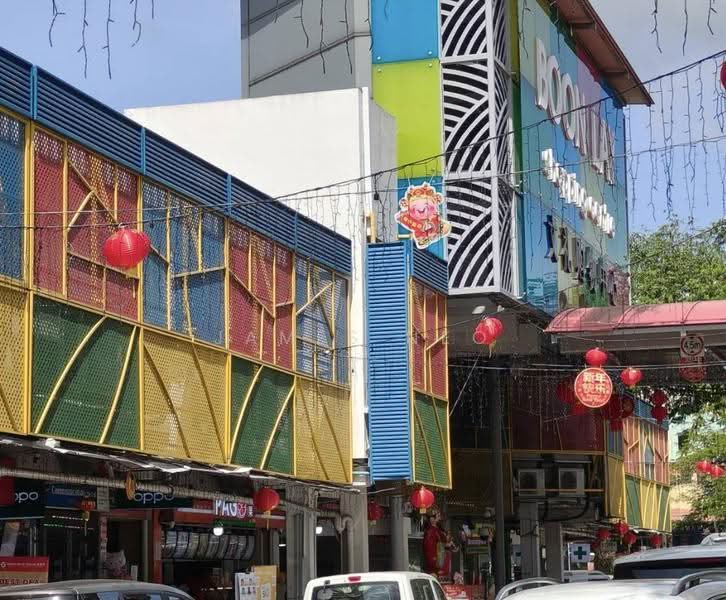 Boon Lay Shopping Centre, 221 Boon Lay Place, Boon Lay / Jurong / Tuas, 700 sqft, Other Retail For Sale, by James Neo, 500277482 - Exterior - CommercialGuru.com.sg