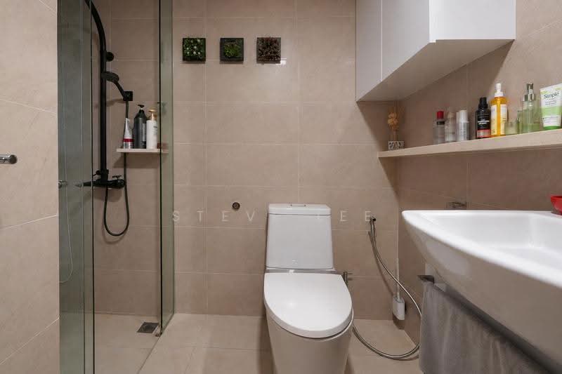 Miltonia Residences, 534 Miltonia Close, Sembawang / Yishun, 3 Bedrooms, 1,023 sqft, Condominium For Sale, by Steve Lee, 500277485 - Bathroom - PropertyGuru.com.sg