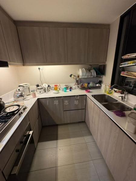 Westwood Residences EC, 194 Westwood Avenue, Boon Lay / Jurong / Tuas, 5 Bedrooms, 1,475 sqft, Condominium For Rent, by Kris Qiu (邱志琴), 500277493 - Kitchen - PropertyGuru.com.sg