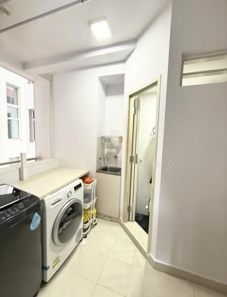 Lilydale, 550 Yishun Ave 6, Sembawang / Yishun, 3 Bedrooms, 1,195 sqft, Condominium For Sale, by Richard Ho, 500277496 - Service Yard - PropertyGuru.com.sg