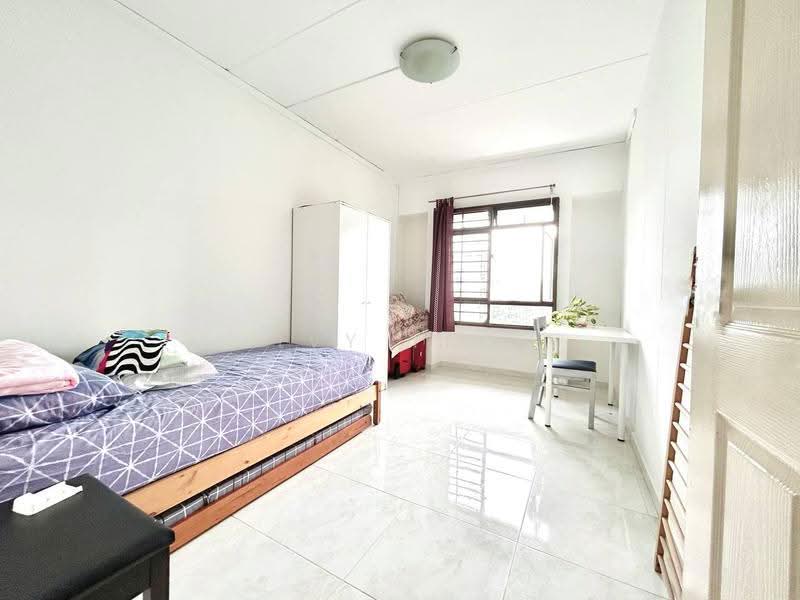 664A Jurong West Street 64, 664A Jurong West Street 64, Boon Lay / Jurong / Tuas, 3 Bedrooms, 1,184 sqft, HDB Flat For Rent, by Ivy Yeo, 500277504 - Bedroom - PropertyGuru.com.sg