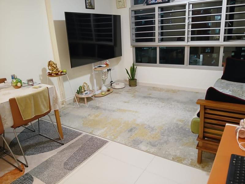 470A Upper Serangoon Crescent, 470A Upper Serangoon Crescent, Hougang / Punggol / Sengkang, Room Rental, 350 sqft, HDB Flat For Rent, by Arvind (PN), 500277510 - Living Room - PropertyGuru.com.sg