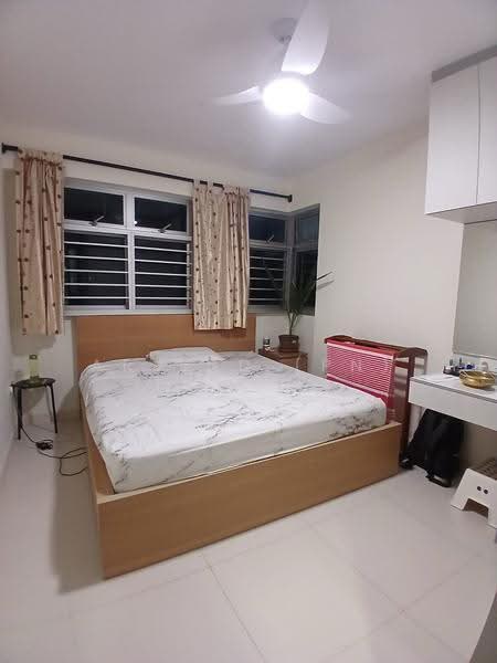 470A Upper Serangoon Crescent, 470A Upper Serangoon Crescent, Hougang / Punggol / Sengkang, Room Rental, 350 sqft, HDB Flat For Rent, by Arvind (PN), 500277510 - Bedroom - PropertyGuru.com.sg