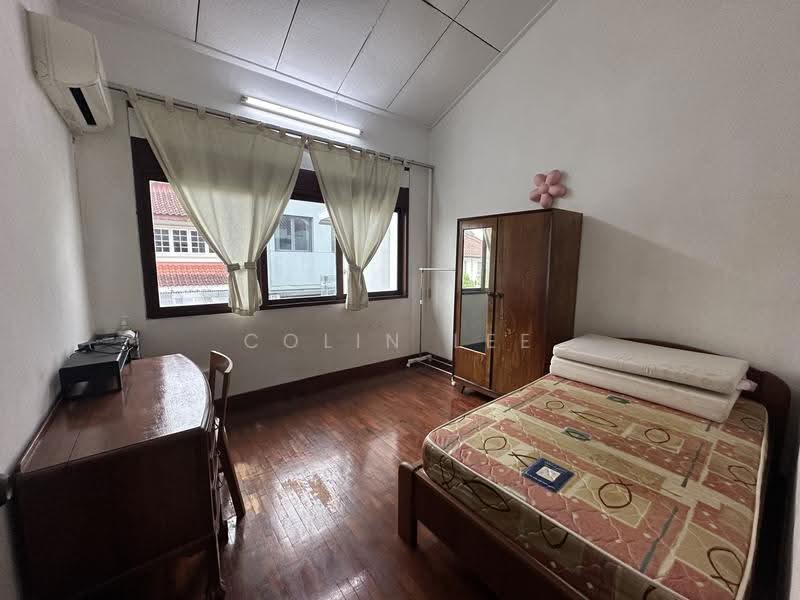 Kismis Avenue, Clementi Park / Upper Bukit Timah, Room Rental, 180 sqft, Terraced House For Rent, by Colin Lee, 500277511 - Room 2 - PropertyGuru.com.sg