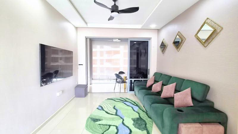 Arc at Tampines, Tampines Avenue 8, Pasir Ris / Tampines, 3 Bedrooms, 1,076 sqft, Condominium For Sale, by Dino N, 500277541 - Living Room - PropertyGuru.com.sg