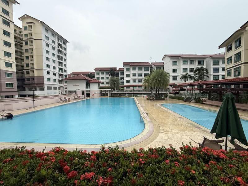 Changi Court, 706 Upper Changi Road East, Bedok / Upper East Coast, 2 Bedrooms, 969 sqft, Condominium For Rent, by JW Lee 李健汶, 500277544 - Exterior - PropertyGuru.com.sg