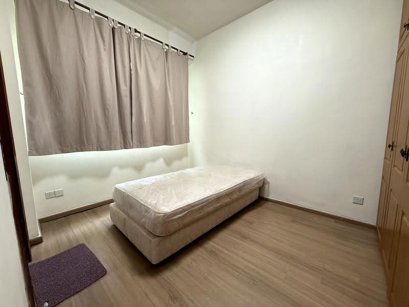 Changi Court, 706 Upper Changi Road East, Bedok / Upper East Coast, 2 Bedrooms, 969 sqft, Condominium For Rent, by JW Lee 李健汶, 500277544 - Bedroom - PropertyGuru.com.sg