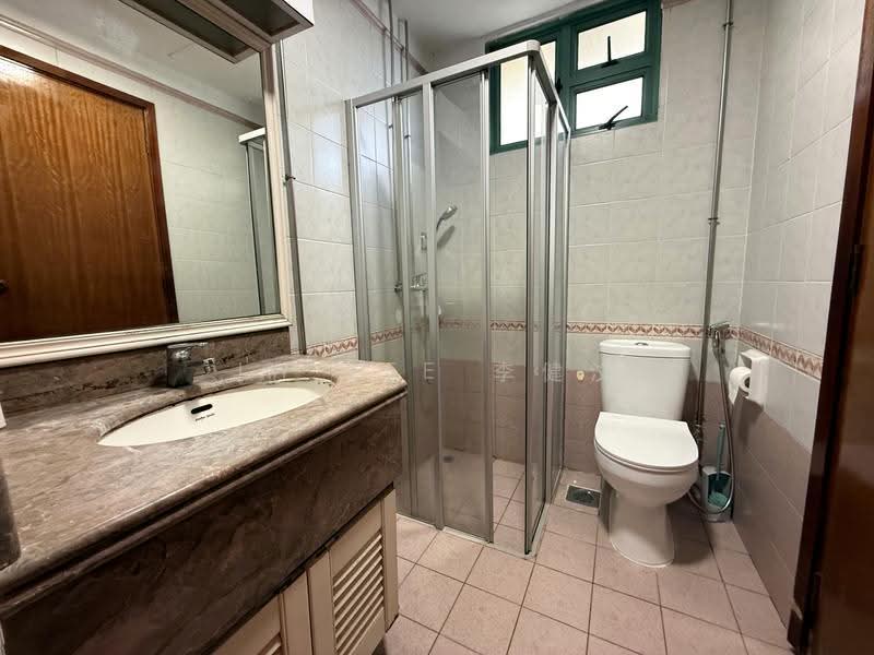 Changi Court, 706 Upper Changi Road East, Bedok / Upper East Coast, 2 Bedrooms, 969 sqft, Condominium For Rent, by JW Lee 李健汶, 500277544 - Bathroom - PropertyGuru.com.sg