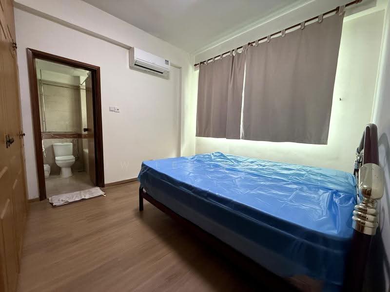 Changi Court, 706 Upper Changi Road East, Bedok / Upper East Coast, 2 Bedrooms, 969 sqft, Condominium For Rent, by JW Lee 李健汶, 500277544 - Bedroom - PropertyGuru.com.sg