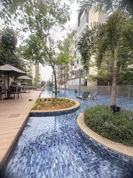 Palm Isles, 42 Flora Drive, Changi Airport / Changi Village, 1 Bedroom, 517 sqft, Condominium For Sale, by Jimmy Lye, 500277548 - Exterior - PropertyGuru.com.sg