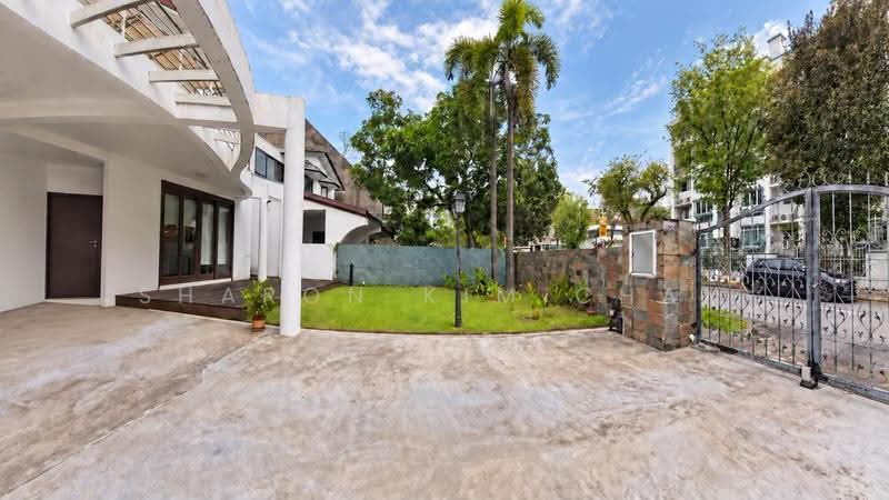 **LANDED7772@ Sunset Way 2-storey Corner Terrace**, Clementi Park / Upper Bukit Timah, 4 Bedrooms, 3,500 sqft, Corner Terrace For Sale, by Sharon Kim Chan, 500277554 - Exterior - PropertyGuru.com.sg