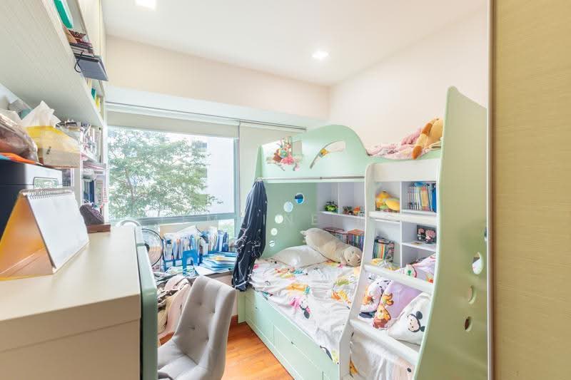 Waterfront Waves, 762 Bedok Reservoir Road, Bedok / Upper East Coast, 2 Bedrooms, 969 sqft, Condominium For Sale, by Jemaine Ng, 500277557 - Bedroom - PropertyGuru.com.sg