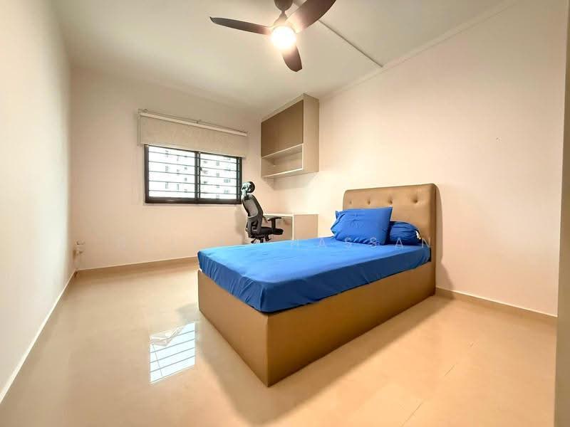 108 Rivervale Walk, 108 Rivervale Walk, Hougang / Punggol / Sengkang, 3 Bedrooms, 1,302 sqft, HDB Flat For Sale, by Dallas Hassan, 500277565 - Bedroom - PropertyGuru.com.sg