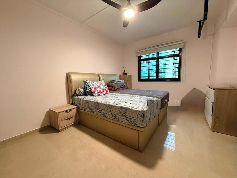 108 Rivervale Walk, 108 Rivervale Walk, Hougang / Punggol / Sengkang, 3 Bedrooms, 1,302 sqft, HDB Flat For Sale, by Dallas Hassan, 500277565 - Bedroom - PropertyGuru.com.sg