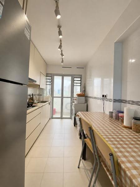 90A Telok Blangah Street 31, 90A Telok Blangah Street 31, Harbourfront / Telok Blangah, 3 Bedrooms, 1,011 sqft, HDB Flat For Rent, by Jeric Ho, 500277568 - Kitchen - PropertyGuru.com.sg