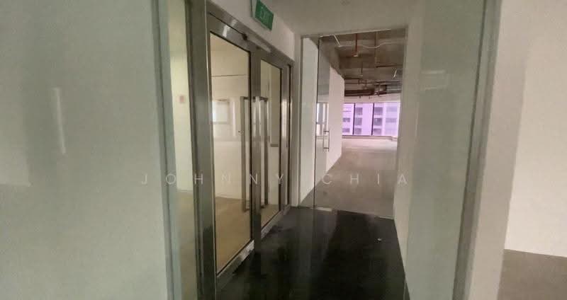 Tong Building, 302 Orchard Road, Orchard / River Valley, 3,039 sqft, Office For Rent, by Johnny Chia, 500277578 - Corridor - CommercialGuru.com.sg