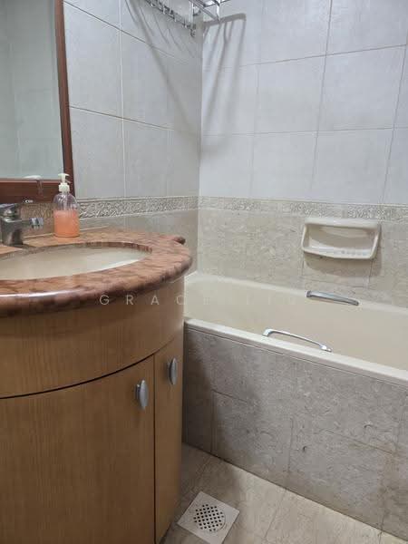 The Mayfair, 7 Jurong East Street 32, Boon Lay / Jurong / Tuas, Room Rental, 130 sqft, Condominium For Rent, by Grace Liu, 500277589 - PropertyGuru.com.sg