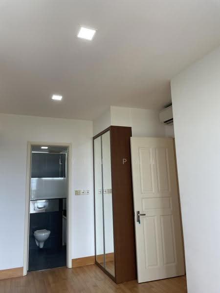Palm Spring, 18 Ewe Boon Road, Tanglin / Holland / Bukit Timah, 5 Bedrooms, 2,928 sqft, Condominium For Sale, by Lynn Pan, 500277594 - Bathroom - PropertyGuru.com.sg