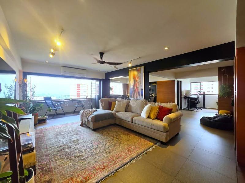 Neptune Court, 8 Marine Vista, East Coast / Marine Parade, 3 Bedrooms, 1,270 sqft, Apartment For Sale, by Shon Foong, 500277597 - Living Room - PropertyGuru.com.sg