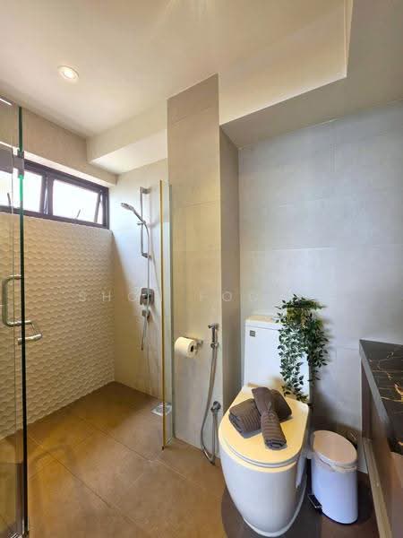 Neptune Court, 8 Marine Vista, East Coast / Marine Parade, 3 Bedrooms, 1,270 sqft, Apartment For Sale, by Shon Foong, 500277597 - Bathroom - PropertyGuru.com.sg