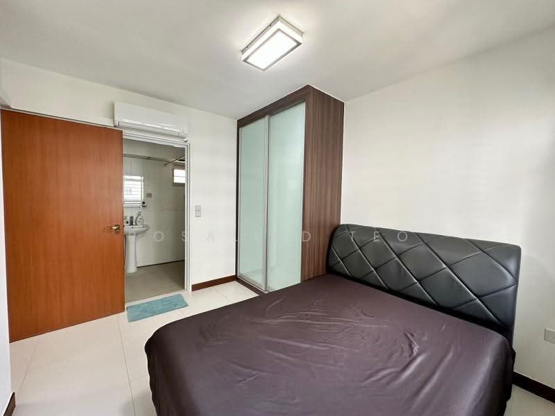 523B Tampines Central 7, 523B 523B, Pasir Ris / Tampines, 2 Bedrooms, 721 sqft, HDB Flat For Sale, by Rosalind Teo, 500277615 - PropertyGuru.com.sg