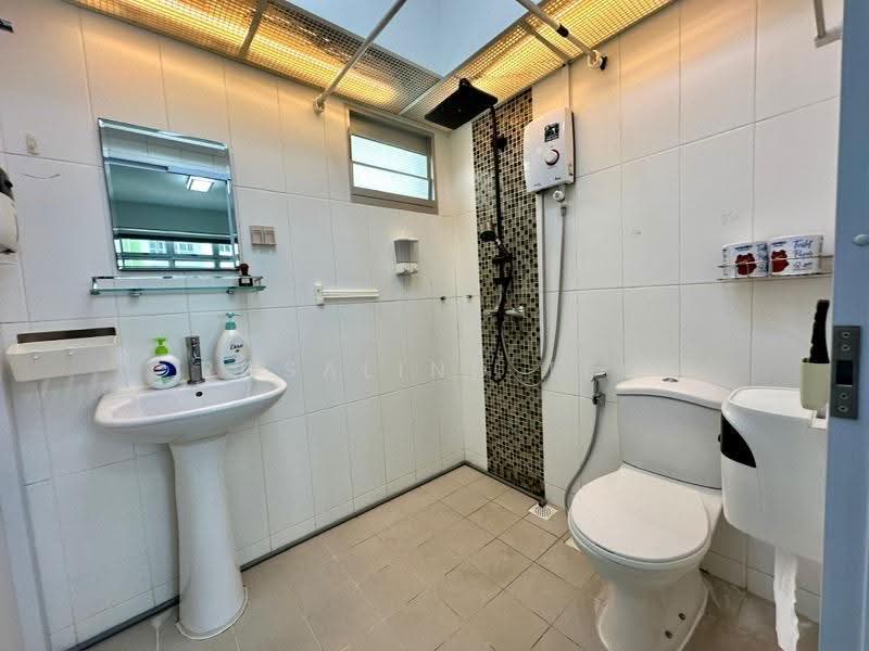 523B Tampines Central 7, 523B 523B, Pasir Ris / Tampines, 2 Bedrooms, 721 sqft, HDB Flat For Sale, by Rosalind Teo, 500277615 - PropertyGuru.com.sg