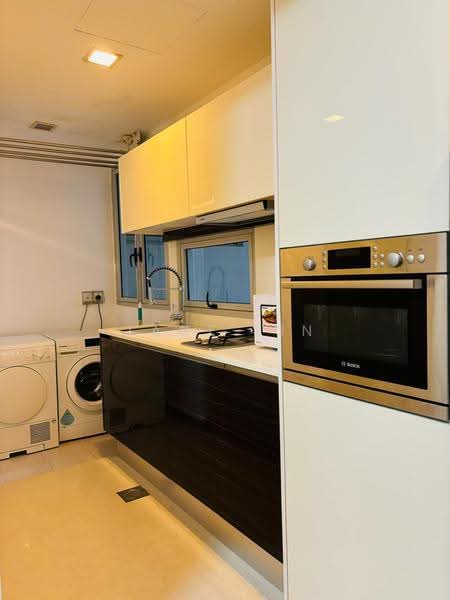 1 Ford Avenue, Tanglin / Holland / Bukit Timah