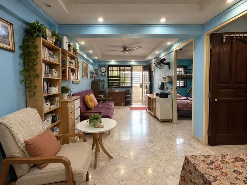 2 Dover Road, 2 Dover Road, Buona Vista / West Coast / Clementi New Town, 2 Bedrooms, 700 sqft, HDB Flat For Sale, by Sharlene Chang, 500277643 - Living Room - PropertyGuru.com.sg