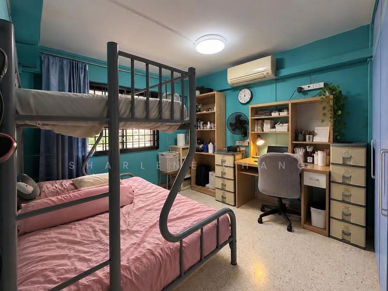 2 Dover Road, 2 Dover Road, Buona Vista / West Coast / Clementi New Town, 2 Bedrooms, 700 sqft, HDB Flat For Sale, by Sharlene Chang, 500277643 - Bedroom - PropertyGuru.com.sg